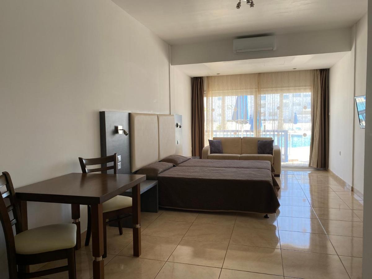 Hotel apartamentowy Alexia Ajia Napa
